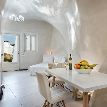 アパート Spilies By Thireas *