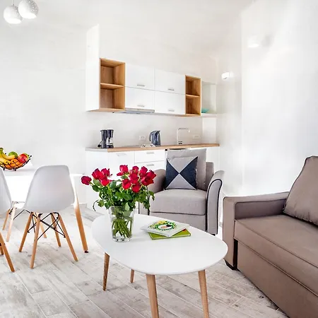 Apartment Spilies By Thireas Vourvoulos