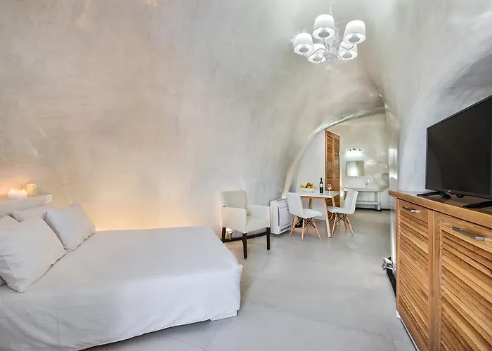 Apartment Spilies By Thireas *